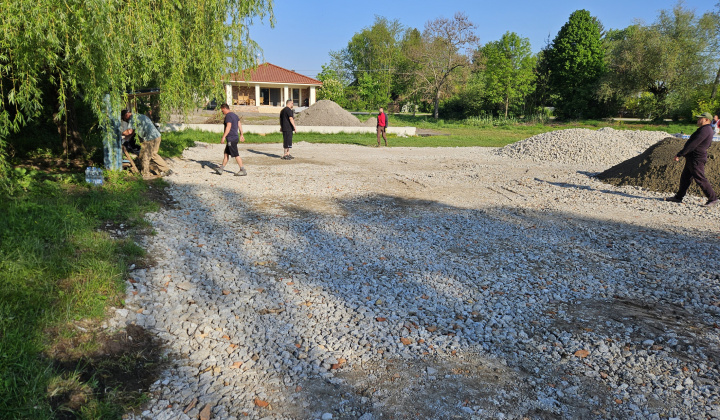 Multifunkčné ihrisko - Kľučiarove Kračany